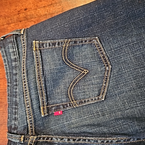 Levi's 545 Cropped Jeans - Picture 4 of 4